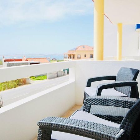 Catarina House - Baleal Beach, Balcony, Pool Феррел Екстер'єр фото
