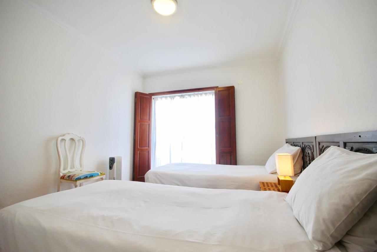 Catarina House - Baleal Beach, Balcony, Pool Феррел Екстер'єр фото
