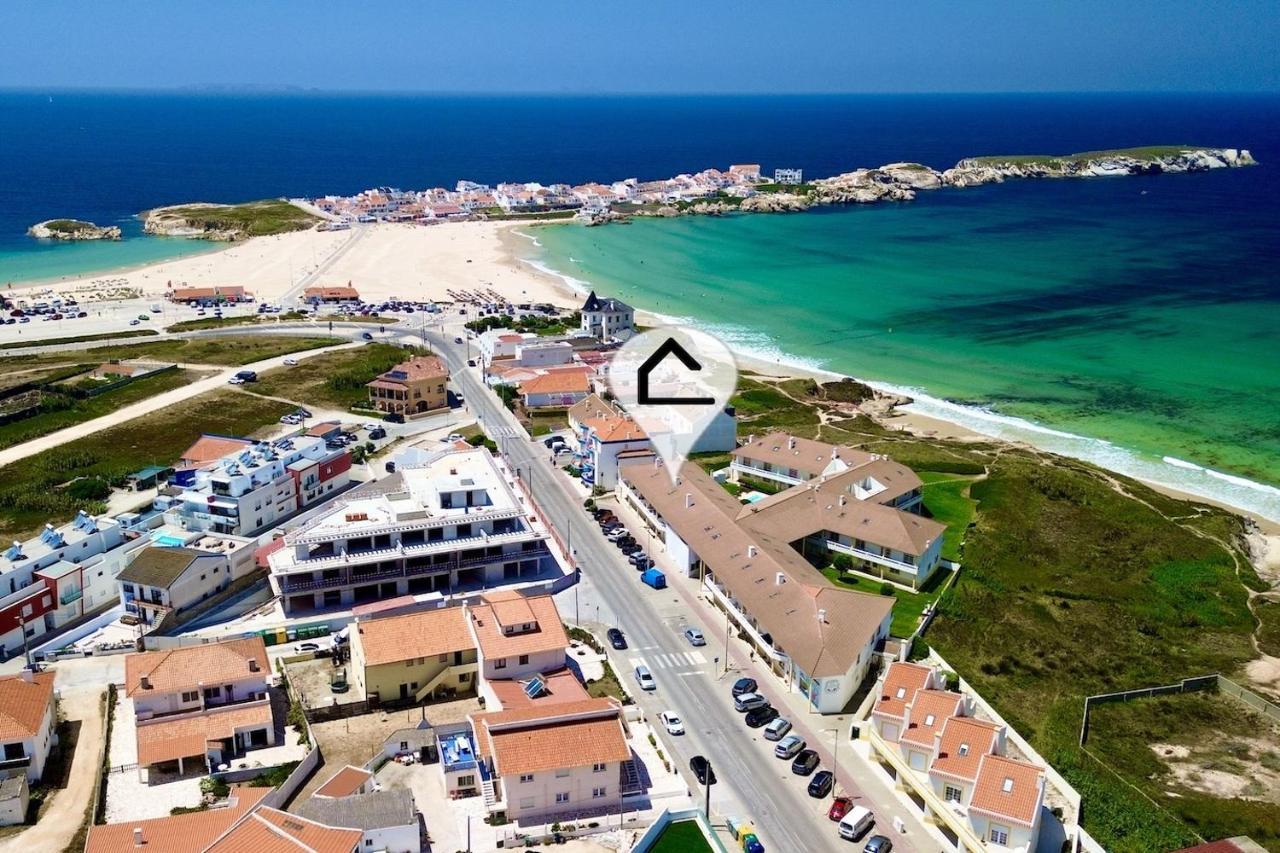 Catarina House - Baleal Beach, Balcony, Pool Феррел Екстер'єр фото
